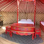 Les Insolites De La Baie Campsite *