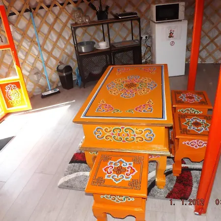 Les Insolites De La Baie * Longroy