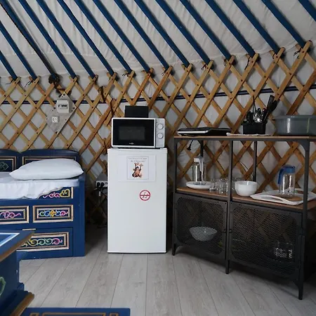 Les Insolites De La Baie * Longroy