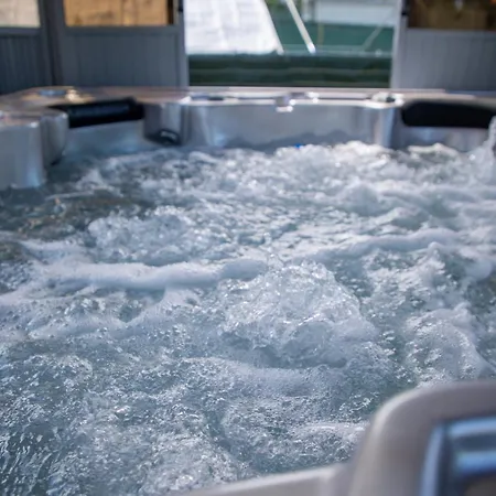 Les Insolites De La Baie *