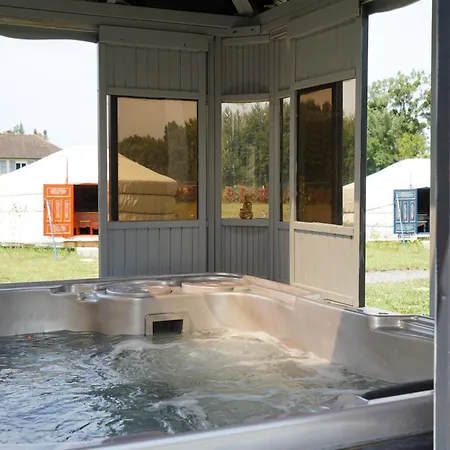 Les Insolites De La Baie Parque de Campismo